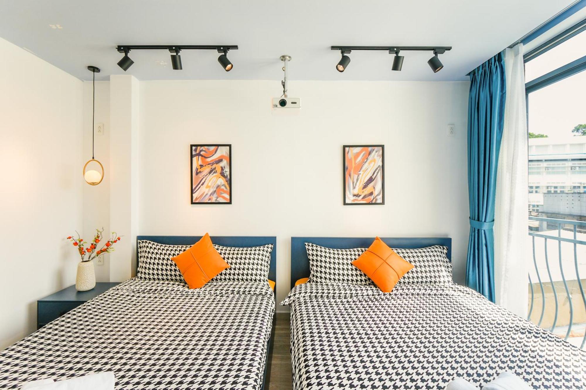 Luong Huu Khanh Homestay - Centre District 1 Хошимин Экстерьер фото