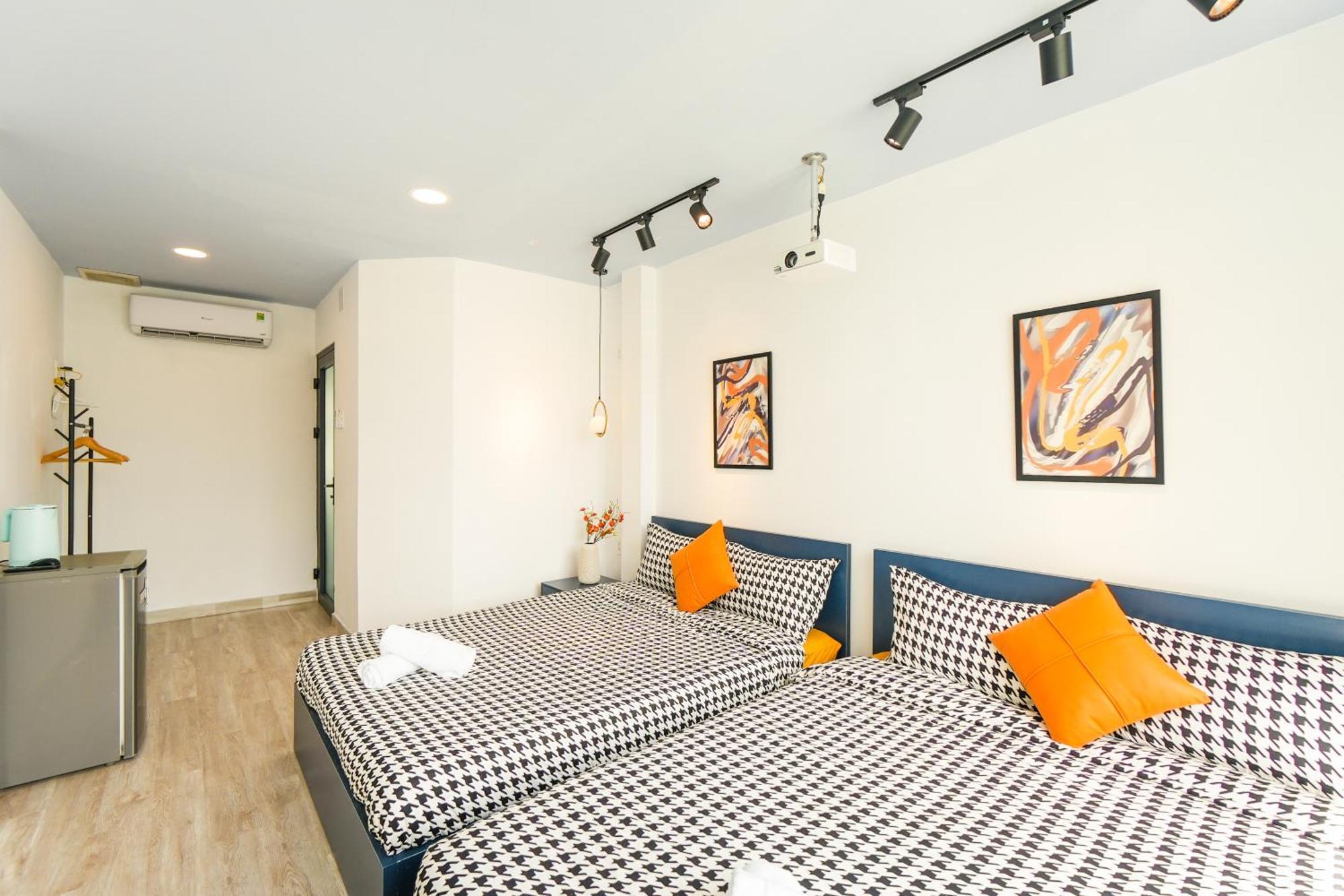 Luong Huu Khanh Homestay - Centre District 1 Хошимин Экстерьер фото
